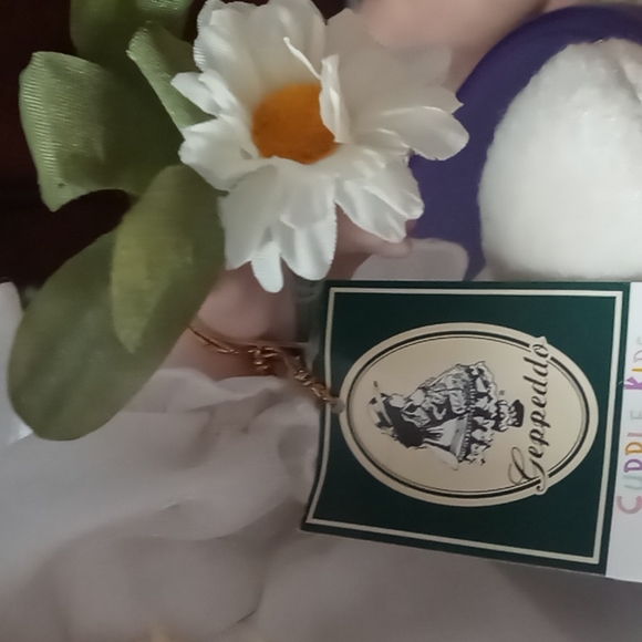 Geppeddo.....Cuddle Kids "Darcie Daisy" - Picture 4 of 17